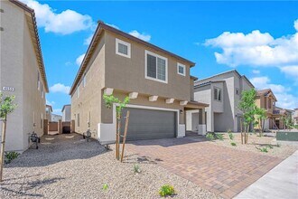 4567 Merlot Hls Ave in Las Vegas, NV - Building Photo - Building Photo