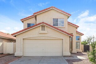 7841 W McRae Way in Glendale, AZ - Building Photo