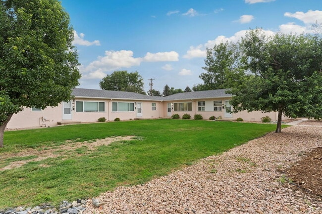 property at 1220 Janes Ln