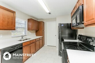 1770 Oak St in DeLand, FL - Building Photo - Building Photo