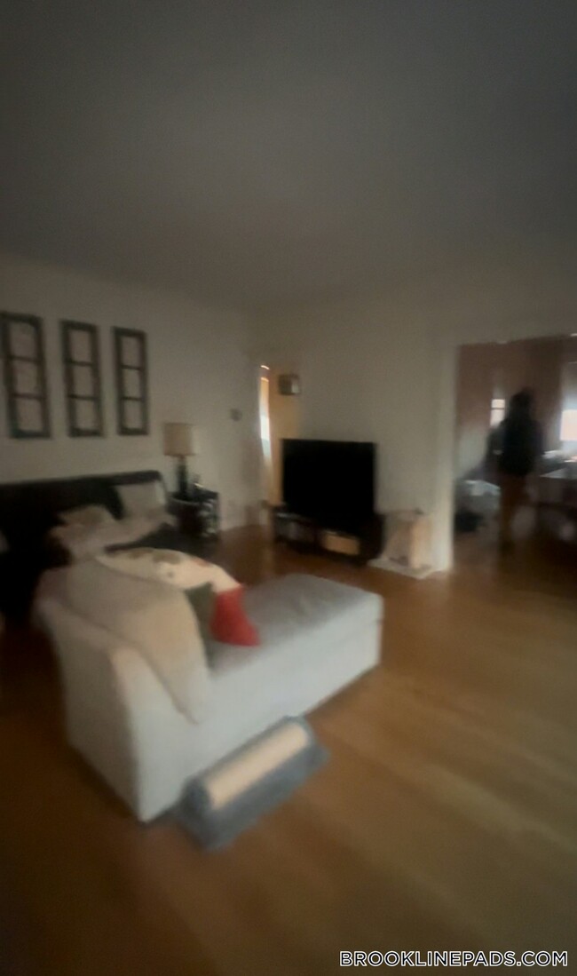 property at 14 Alton Pl