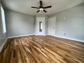 19 Curtis St in Quincy, MA - Building Photo - Building Photo