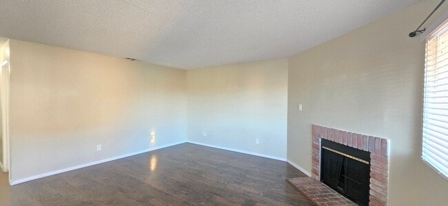 800 Capehart Ct in Ridgecrest, CA - Building Photo - Building Photo