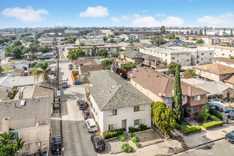 12717 Cranbrook Ave in Hawthorne, CA - Building Photo - Building Photo