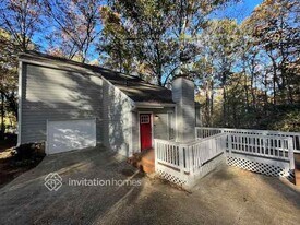 6716 Glenridge Ct in Douglasville, GA - Building Photo