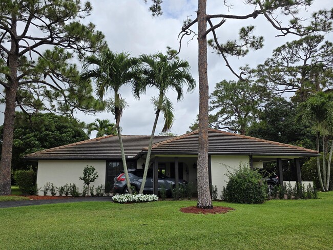 property at 435 Pine Villa Dr