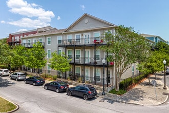 The Saulet in New Orleans, LA - Building Photo - Building Photo
