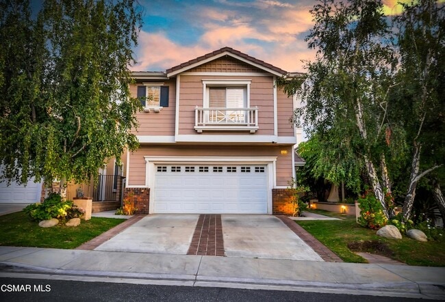 property at 3044 Ferncrest Pl