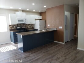 1261 Victor St, Unit 09 in El Cajon, CA - Building Photo