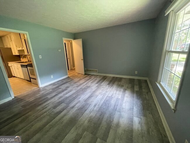 5568 Rock Garden Ct NW in Lilburn, GA - Building Photo - Building Photo
