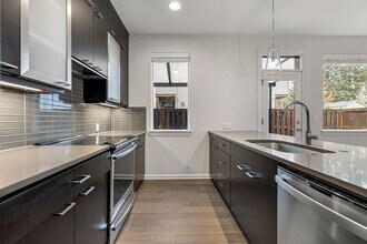 3243 N Houghton St in Portland, OR - Building Photo - Building Photo