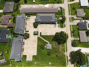 Benoit Place Apartments in Lake Charles, LA - Building Photo - Building Photo