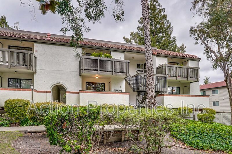 704 San Conrado Terrace in Sunnyvale, CA - Building Photo