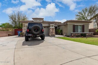 19043 E Kingbird Dr in Queen Creek, AZ - Building Photo - Building Photo
