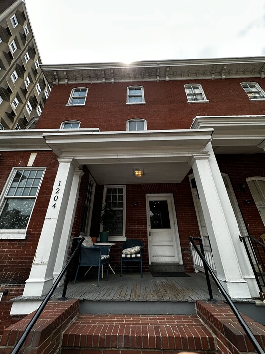 1204 Delaware Ave, Unit Apt 3 in Wilmington, DE - Foto de edificio