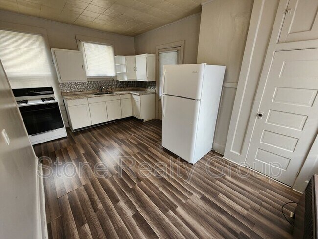 1101 S 7th St photo'