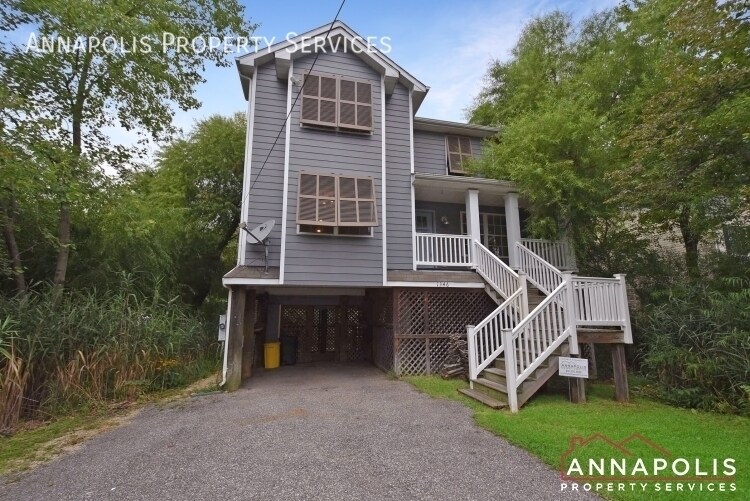 1346 Fishing Creek Rd in Annapolis, MD - Building Photo
