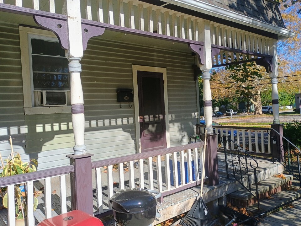 3801 Whitman Ave, Unit 3 in Cleveland, OH - Building Photo