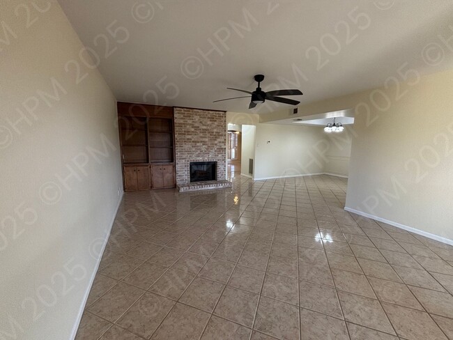 5868 Royal Rdg Dr in San Antonio, TX - Building Photo - Building Photo