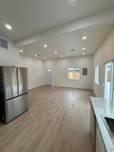 13040 Terra Bella St in Los Angeles, CA - Building Photo - Building Photo