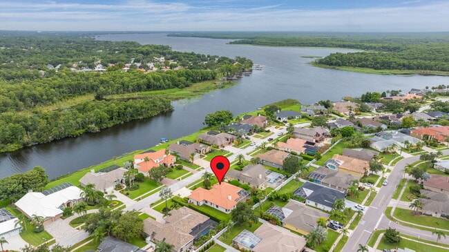 1873 Lago Vista Blvd in Palm Harbor, FL - Building Photo - Building Photo