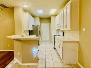 23 Summer Haze Cir in Spring, TX - Building Photo - Building Photo