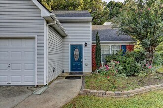 3112 Sentinel Cir in Lawrenceville, GA - Building Photo - Building Photo