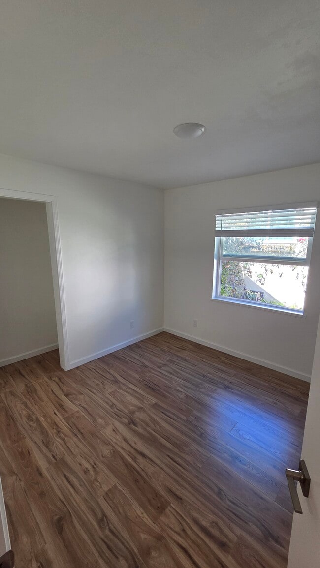 114 Park Ave in Santa Cruz, CA - Foto de edificio - Building Photo