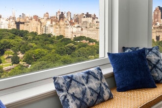 160 Central Park S in New York, NY - Building Photo - Building Photo