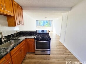 755 McNeill St in Honolulu, HI - Building Photo - Building Photo