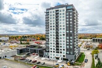 Deer Ridge Point in Kitchener, ON - Building Photo - Building Photo