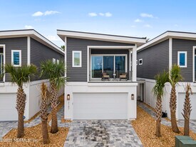 2107 Gordon Ave in Jacksonville Beach, FL - Building Photo