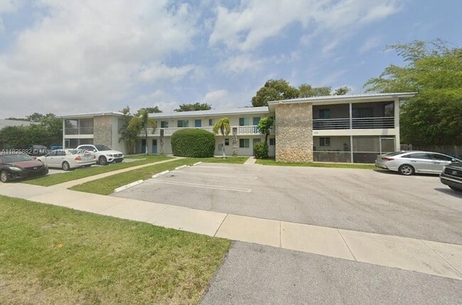 property at 115 SW 1st Ave