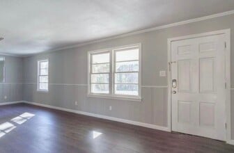 2802 Tryon Rd in Longview, TX - Building Photo - Building Photo