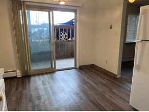 6155 Simms St in Arvada, CO - Foto de edificio - Building Photo