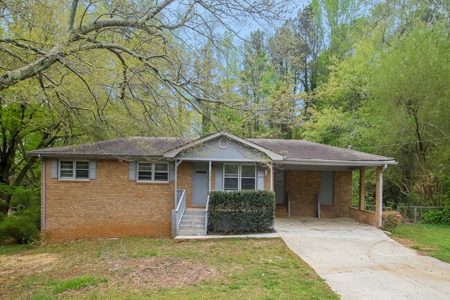 property at 250 Spanish Trails Way