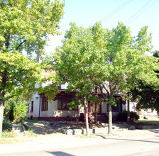 302 S Negley Ave in Pittsburgh, PA - Building Photo - Building Photo