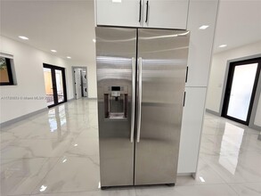 12711 SW 51st St in Miami, FL - Building Photo - Building Photo