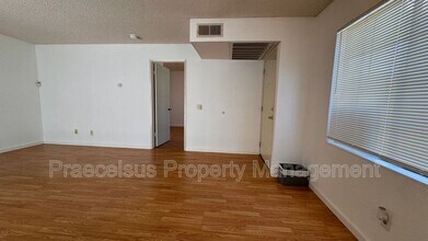 10935 Summerdale Way in San Diego, CA - Building Photo - Building Photo