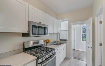 237 15th St SE in Washington, DC - Building Photo - Building Photo