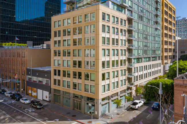 One Hawthorne in San Francisco, CA - Foto de edificio - Building Photo