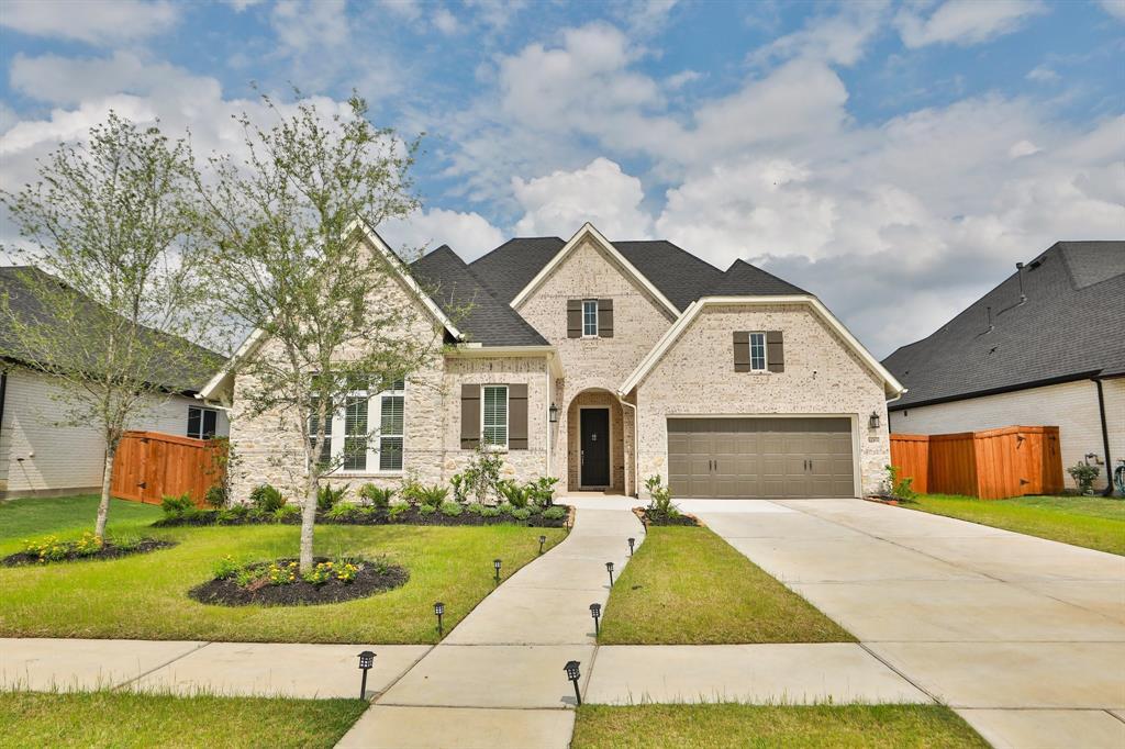 14314 Vis Vw Dr in Cypress, TX - Building Photo