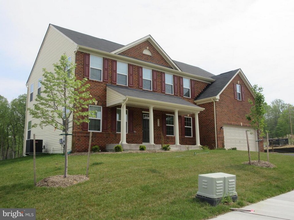 3313 CPT WENDELL PRUITT Way in Fort Washington, MD - Building Photo