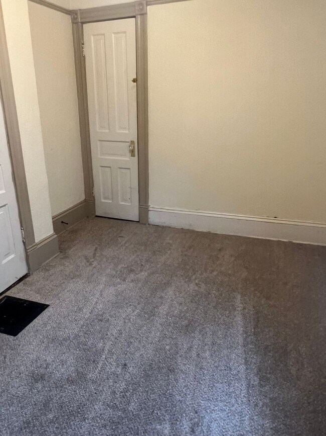property at 1249-1251-1251 N 34th St