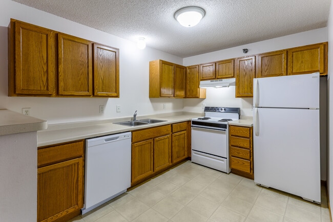 Meadow Creek Village in Foley, MN - Building Photo - Interior Photo