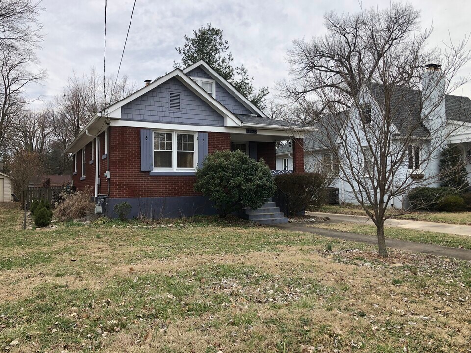 2228 Talbott Ave in Louisville, KY - Building Photo