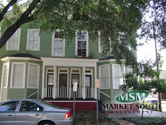 property at 222 Houston St