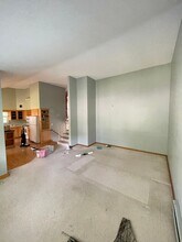 210 W Kent Rd in Duluth, MN - Building Photo - Building Photo