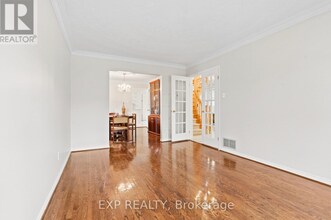 61 Dundee Cres in Markham, ON - Building Photo - Building Photo