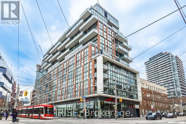 318-318 King St E in Toronto, ON - Building Photo - Building Photo